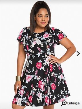 Torrid Floral Sundress – Size 16